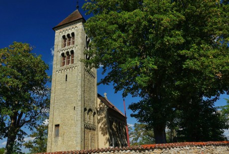 Církvice_kostel sv. Jakuba Staršího z roku 1165 (1)