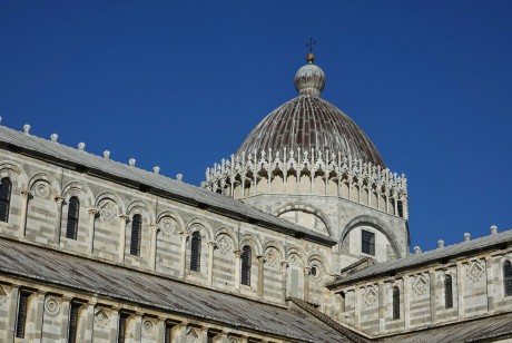 Pisa_Duomo di Pisa_exteriéry (2)