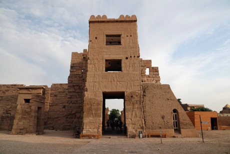 Egypt_Luxor_Chrám Ramesse III. v Medínit Habu_2022_10_0004