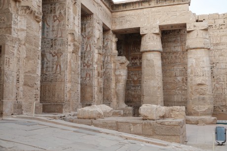 Egypt_Luxor_Chrám Ramesse III. v Medínit Habu_2022_10_0021