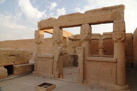 Egypt_Dendera_chrám bohyně Hathor_2022_10_0040