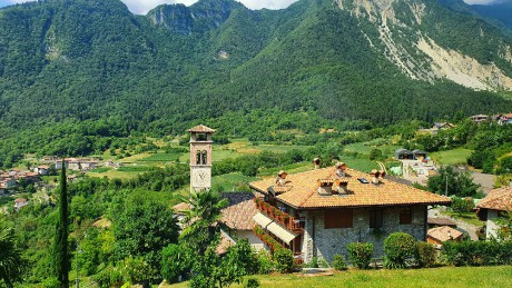 Cesta z Villa Canale k Lago di Teno (001)