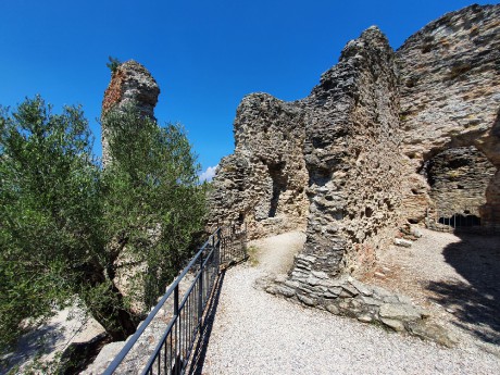 Sirmione_Grotte di Catullo (015)