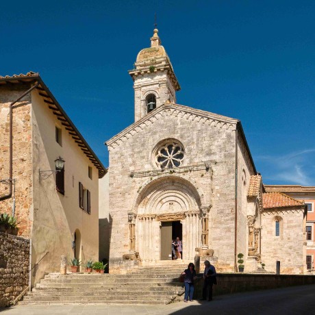 San Quirico d'Orcia_kolegiátní kostel sv. Kyrika a Julity (1)_result