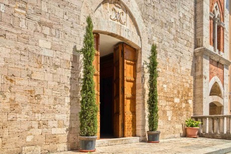 San Quirico d'Orcia_kostel Panny Marie z Vitalety (1_1_1)_result