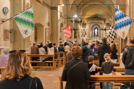 San Quirico d'Orcia_kostel Panny Marie z Vitalety (015)_result