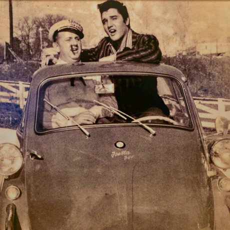 Heydar Aliev Center_klasické automobily_ 2026_02_11_016