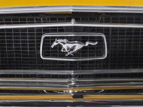 Heydar Aliev Center_klasické automobily_ 2026_02_11_060