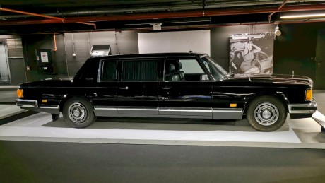 Heydar Aliev Center_klasické automobily_ 2026_02_11_074