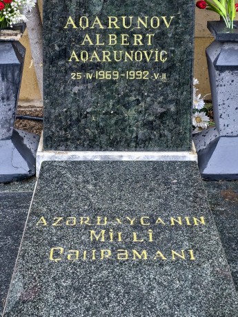 2026_02_04_Baku_Alej hrdinů (016)