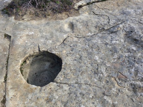 2026_02_03_Qobustan_skalní rytiny_006