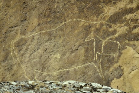 2026_02_03_Qobustan_skalní rytiny_013