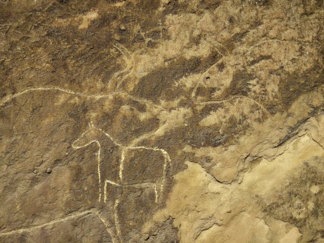 2026_02_03_Qobustan_skalní rytiny_015