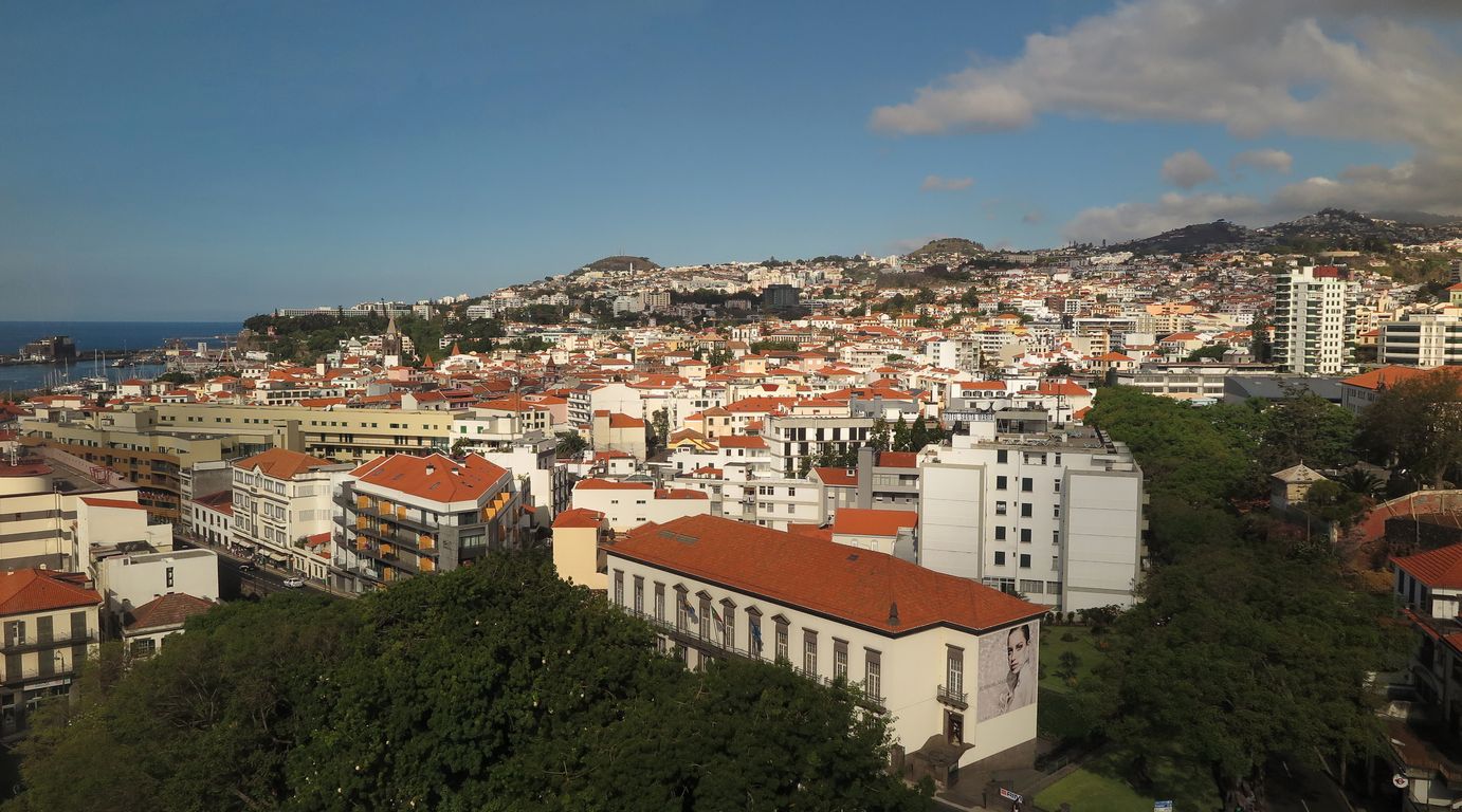 Madeira_2015_07_27 (41)_Funchal_lanovkou na Monte