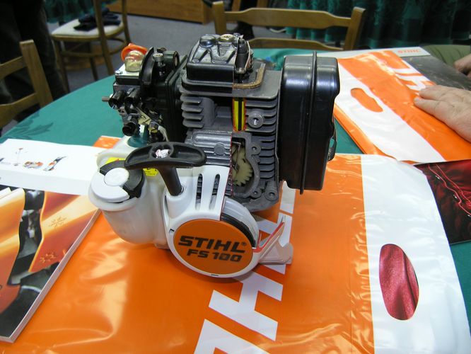 Stihl_2005_11_29(4).JPG