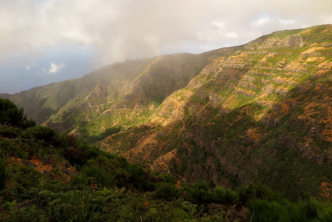 Madeira_2015_07_31 (8)_na levádě  Bica da Cana