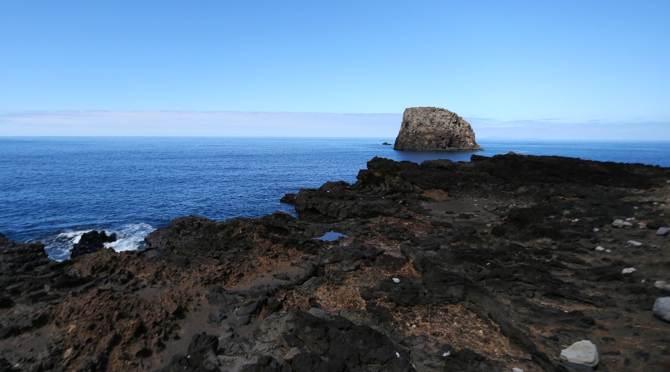 Madeira_2015_08_03 (35)_Porto da Cruz_pobřeží