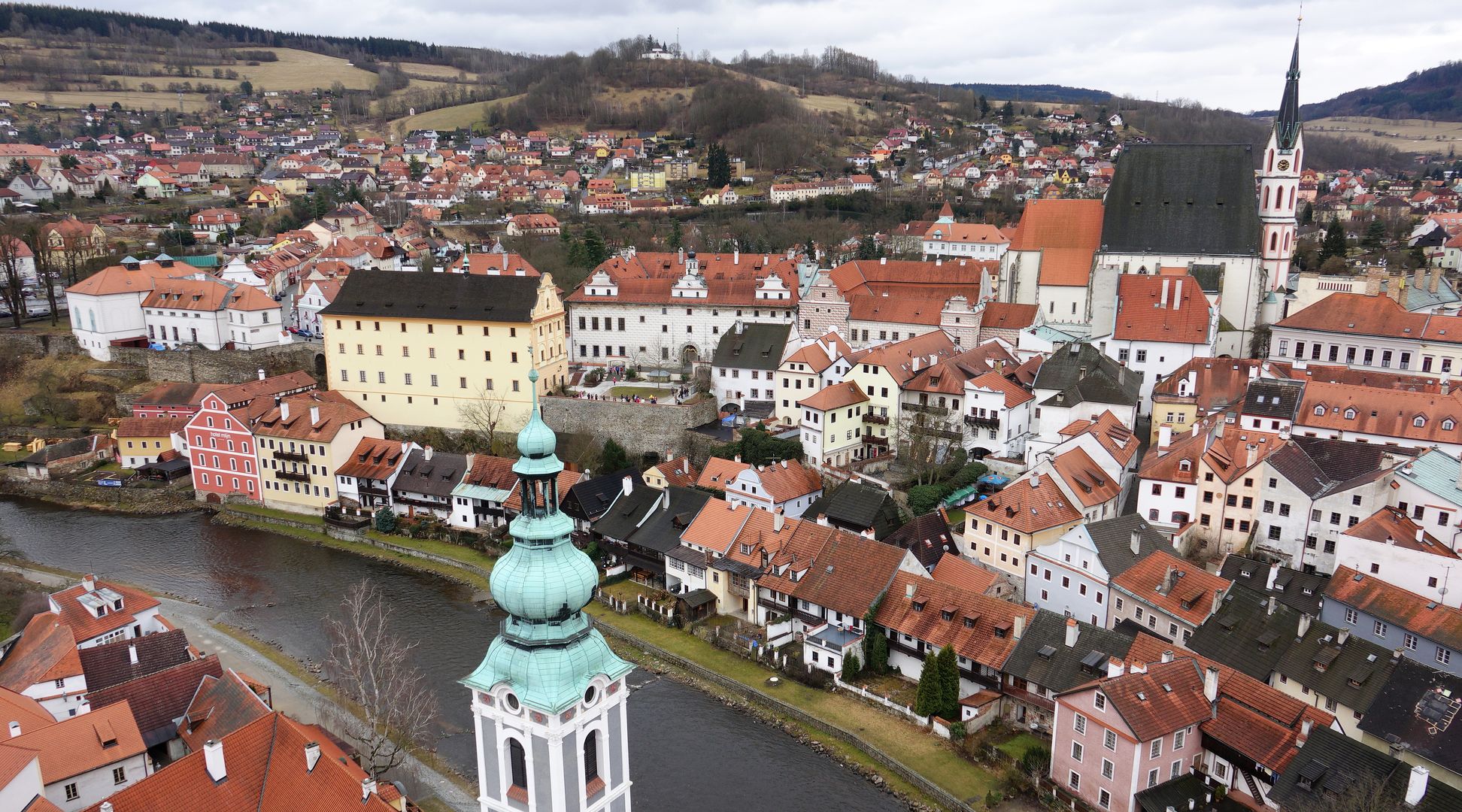 Český Krumlov-výhled ze zámecké věže (1)