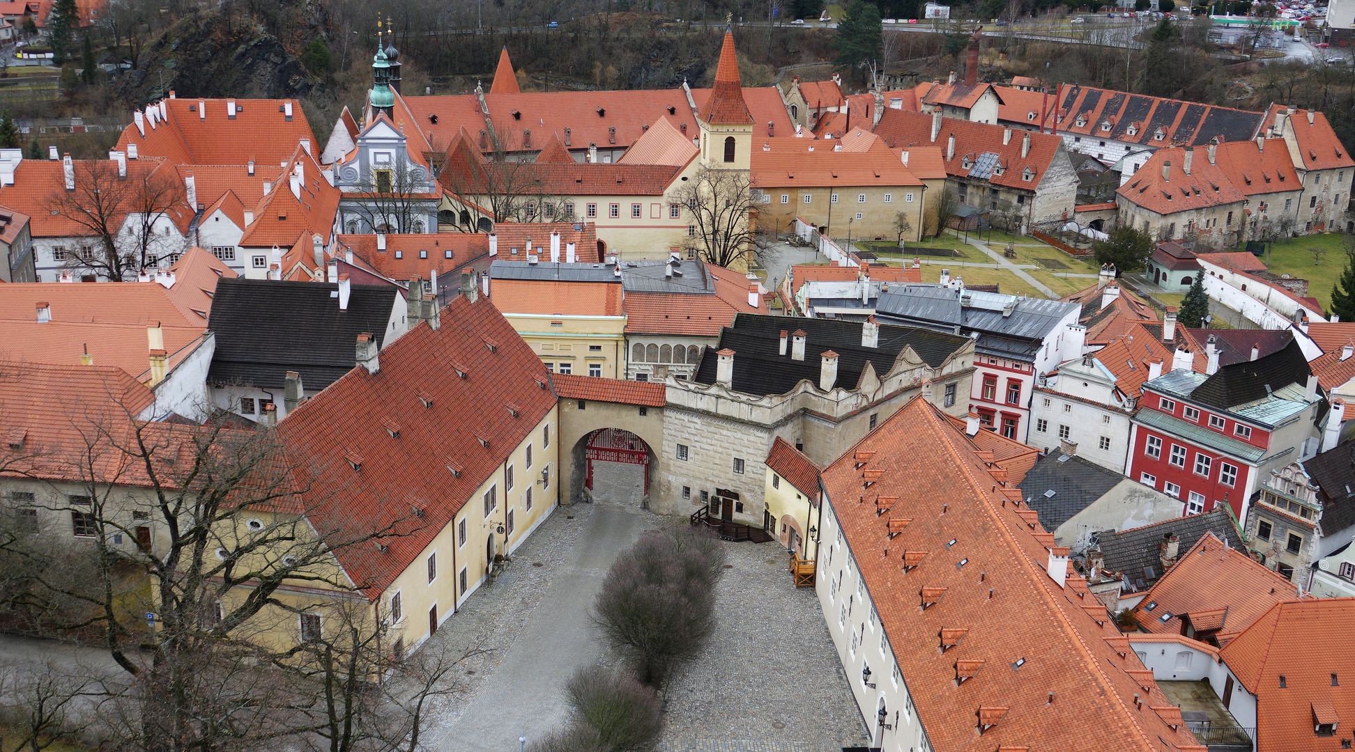 Český Krumlov-výhled ze zámecké věže (6)