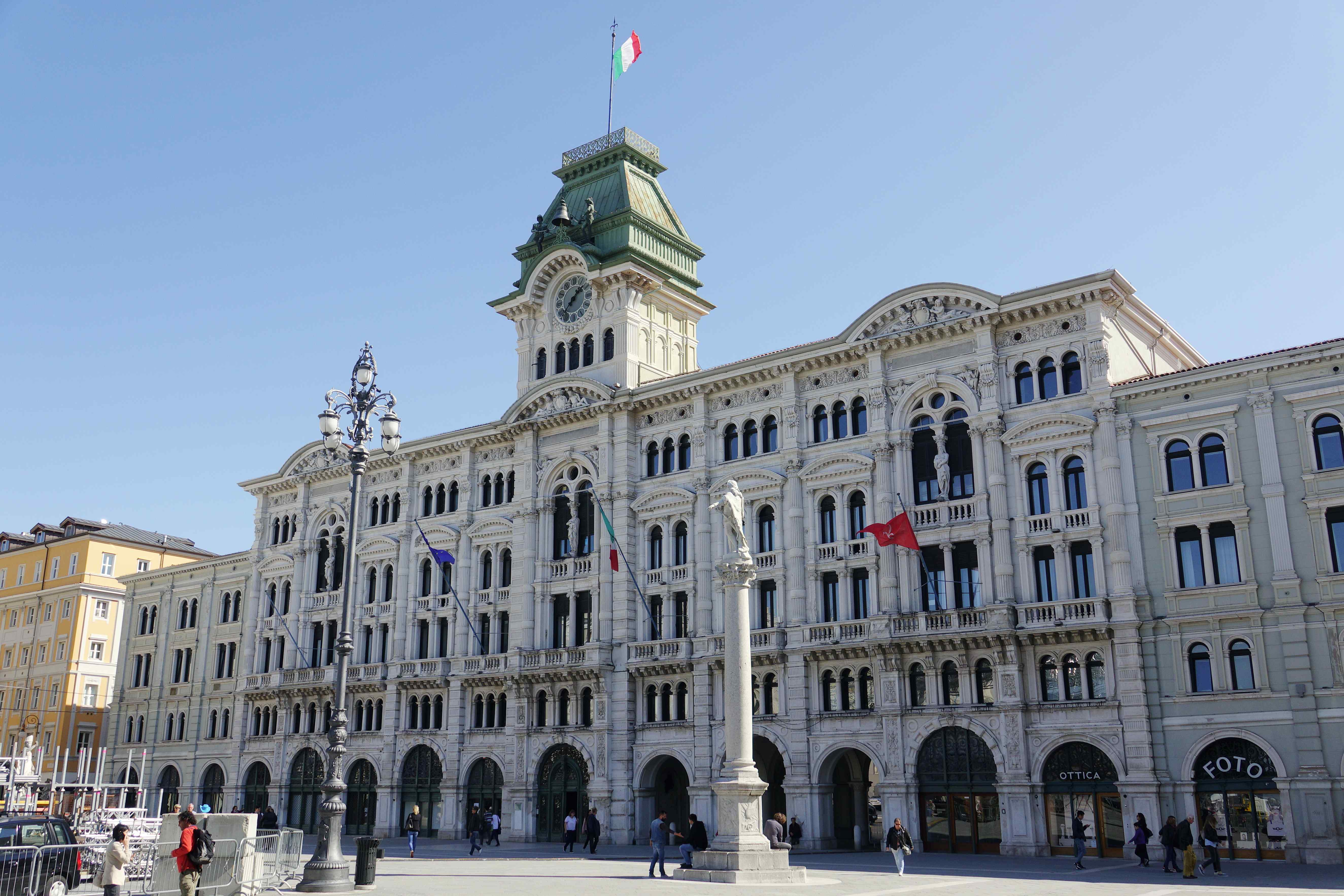 Terst_Piazza Unità d'Italia_radnice_Palazzo del Municipio