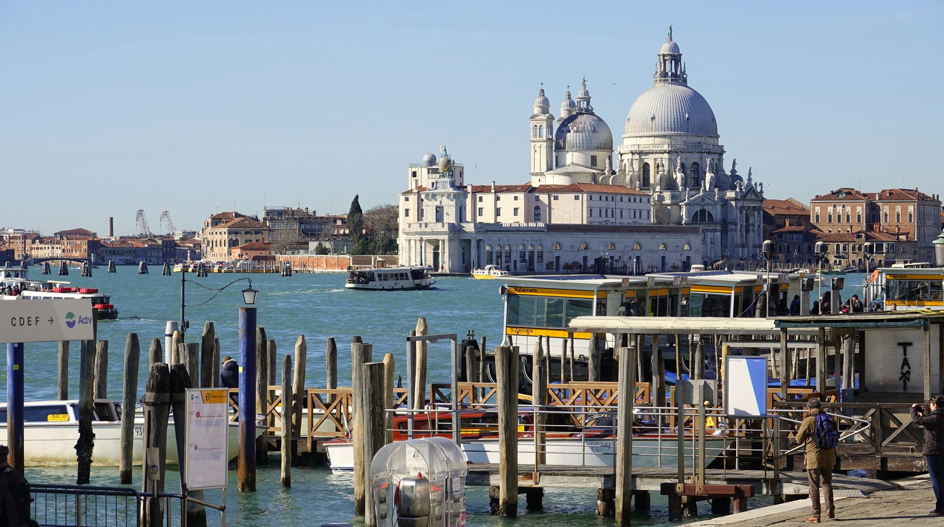 Benátky_Chrám Santa Maria della Salute (2)