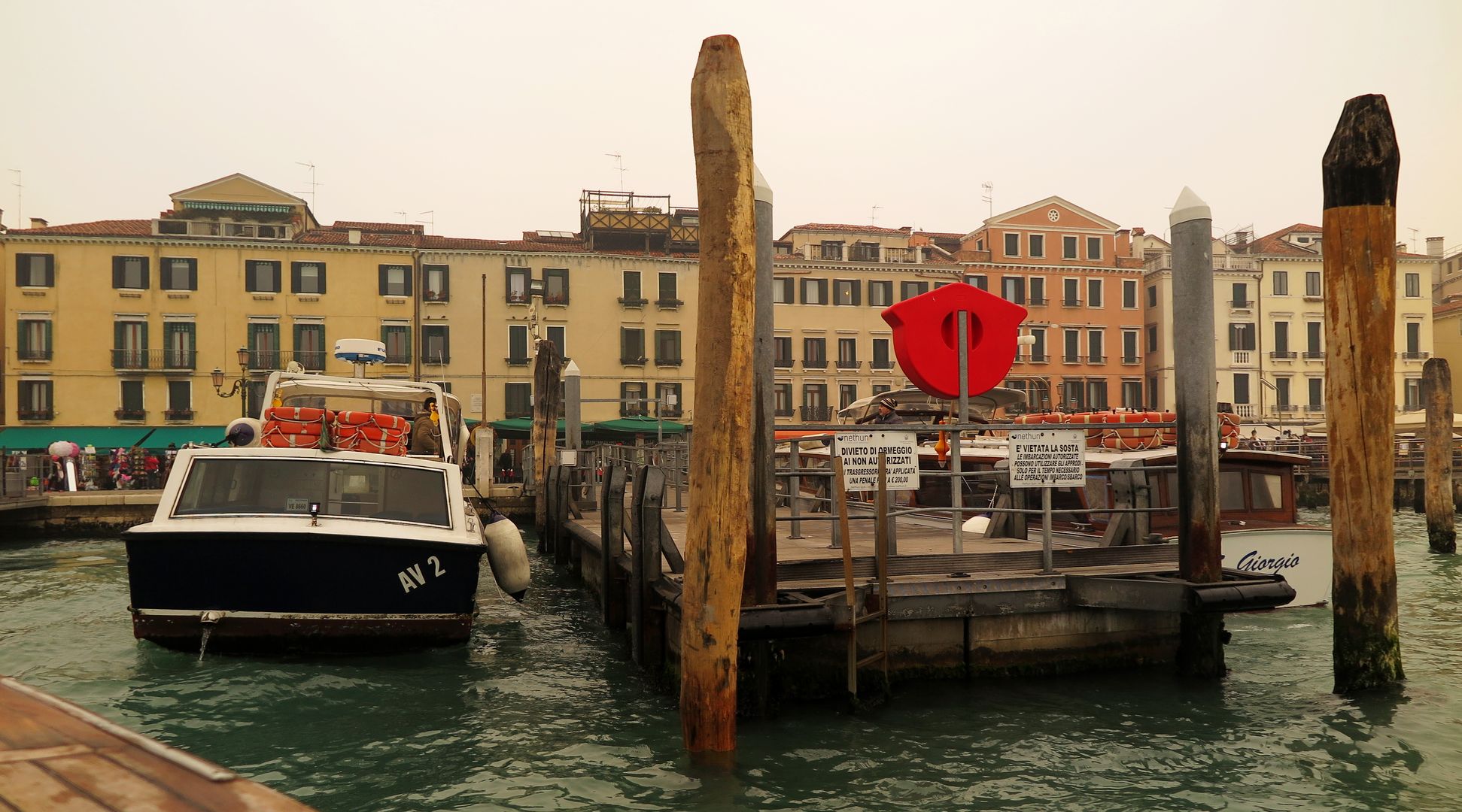 Benátky_Canale di San Marco_Riva degli Schiavoni (1)