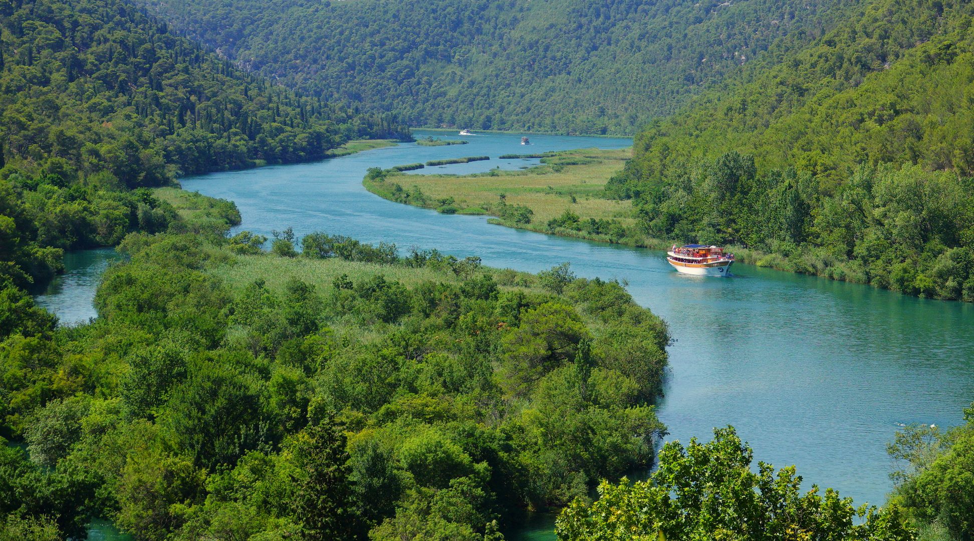 2017_07_Chorvatsko_NP Krka_zákruty na dolním toku řeky