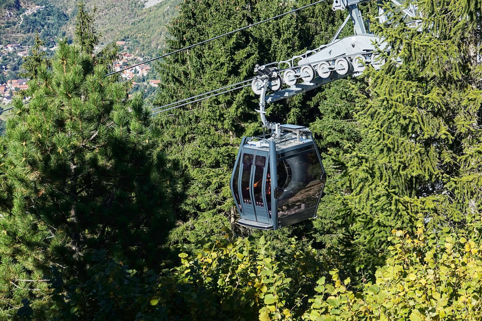 Sarajevo_lanovka na Trebevič (24)