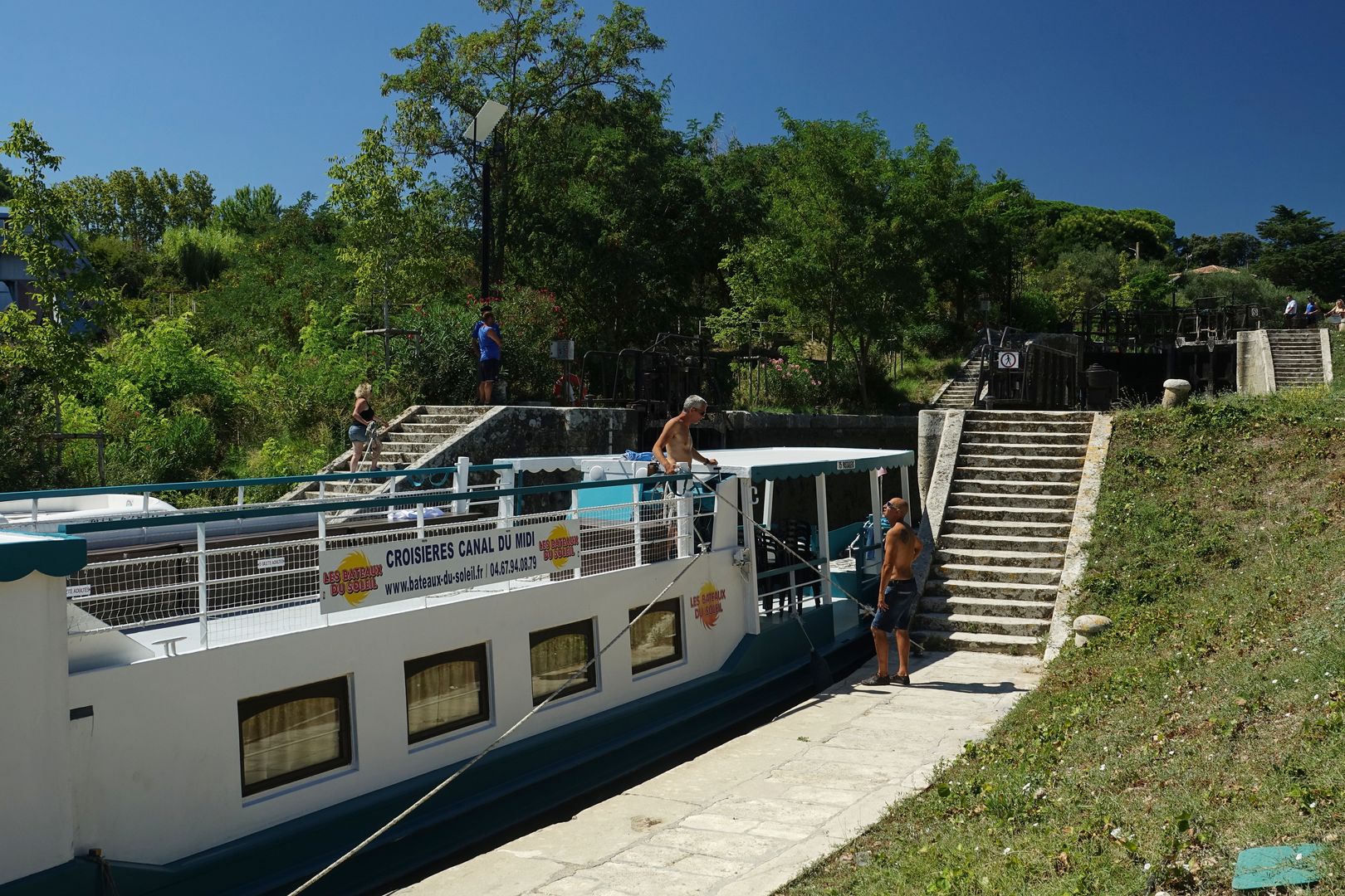 2018_08_15_Francie_Béziers_Canal du Midi_zdymadla ve Fonserannes_05