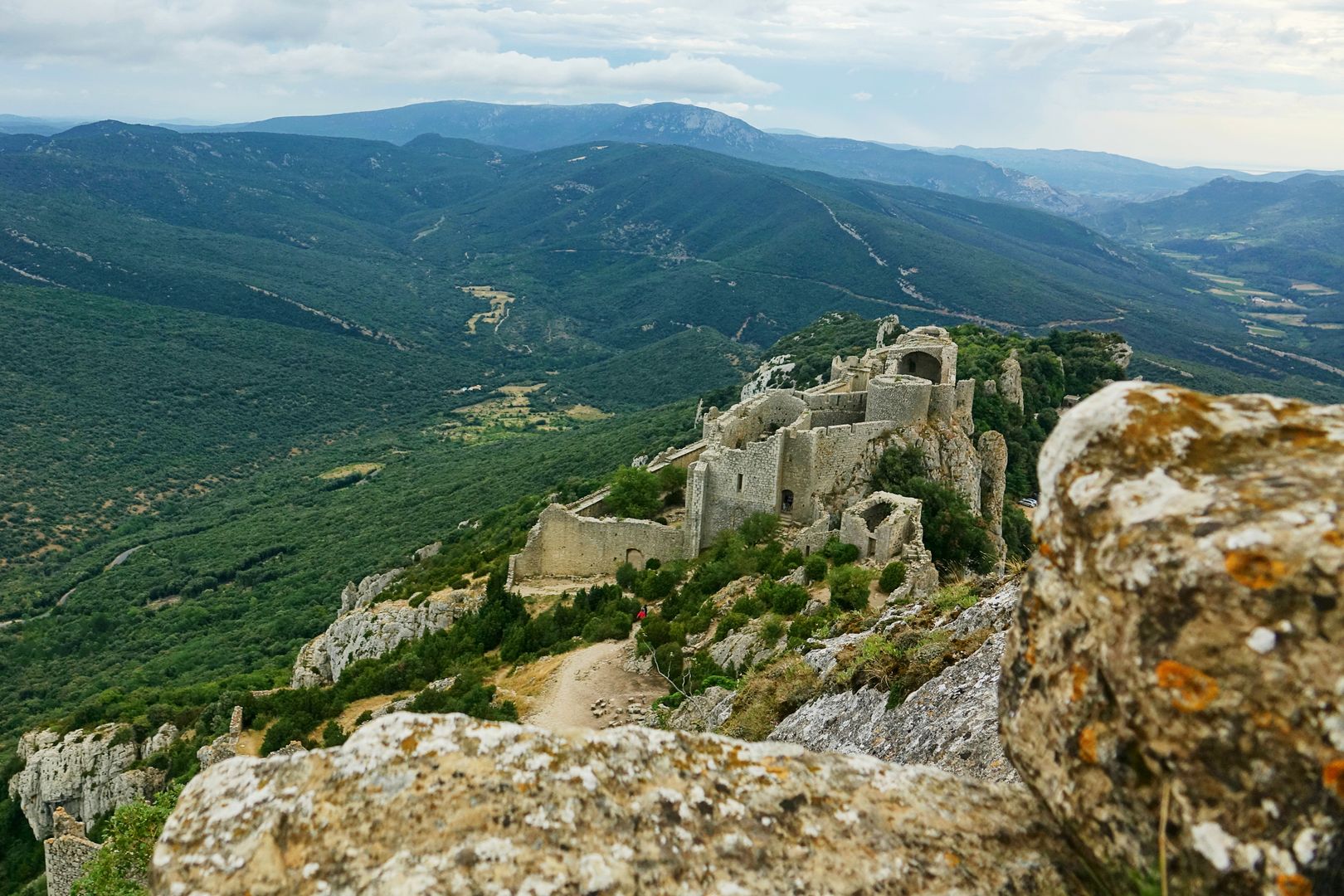 2018_08_17_Francie_Duilhac-sous-Peyrepertuse_Chateau de Peyrepertuse_34