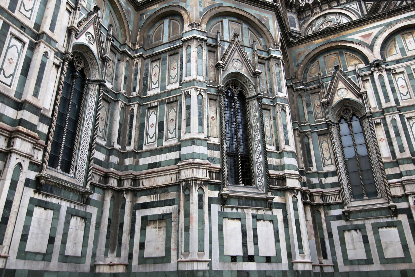 Katedrála Santa Maria del Fiore_exteriér (4)