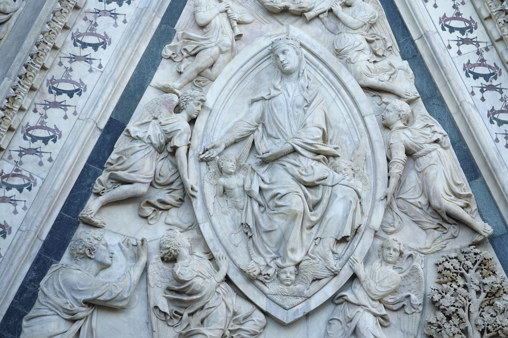 Katedrála Santa Maria del Fiore_exteriér (8)