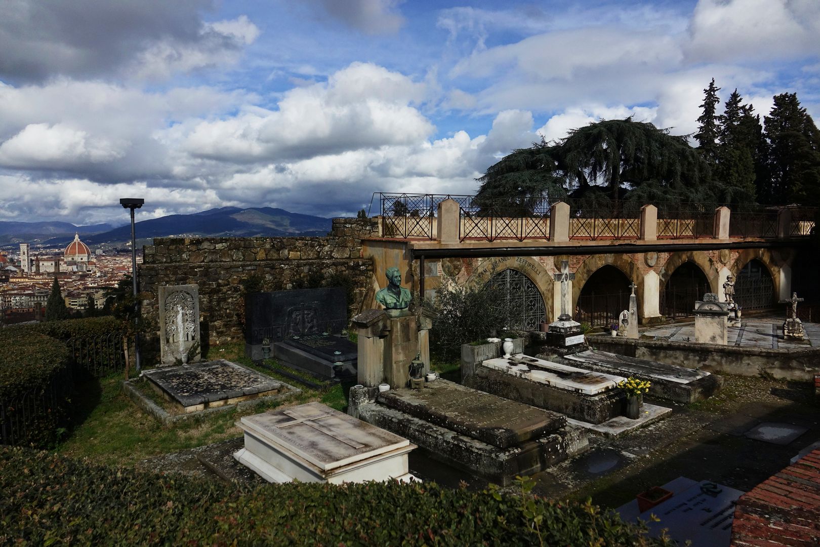 Florencie_Cimitero delle Porte Sante (17)