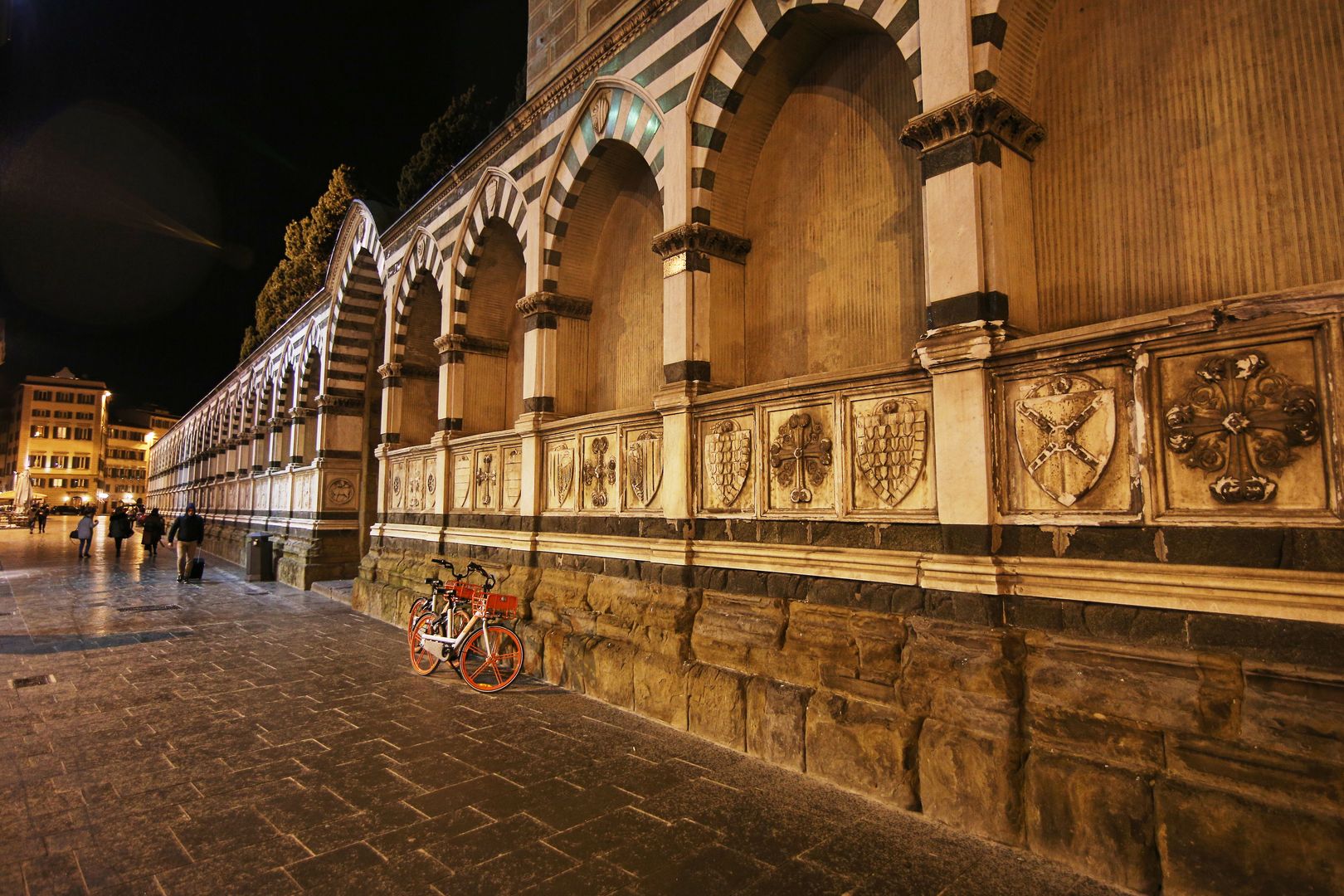 Florencie_Santa Maria Novella_exteriér_od západu (4)