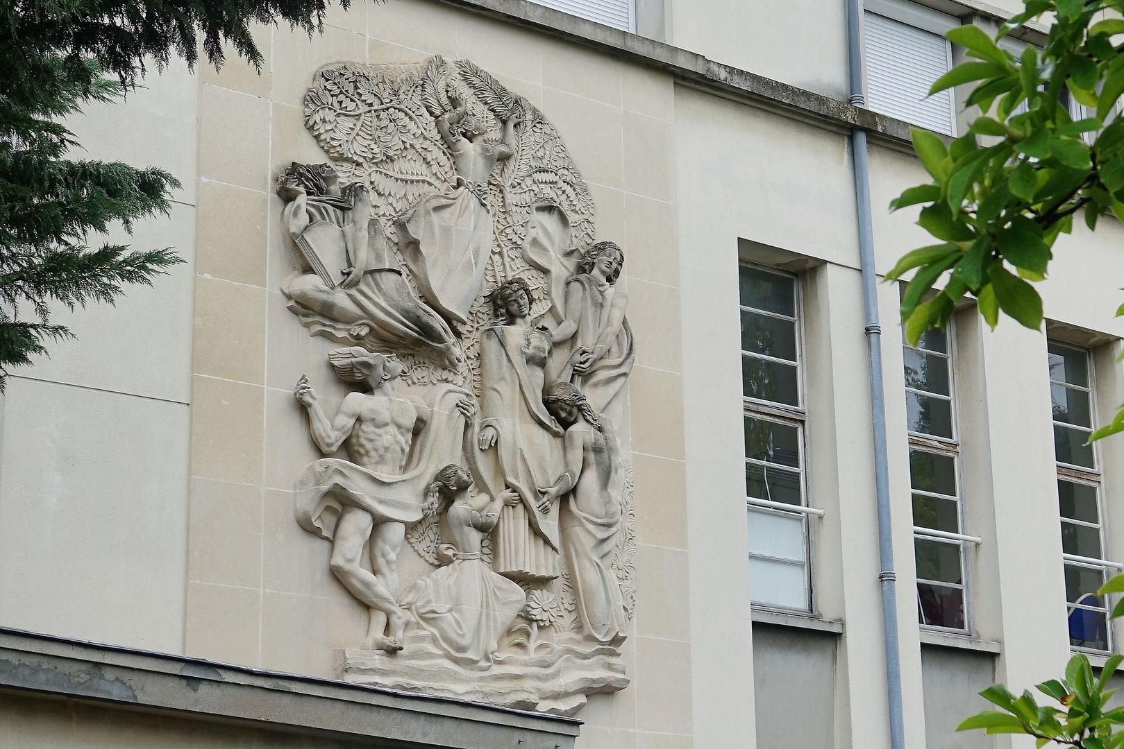 Lycée le Castel, Dijon (2)