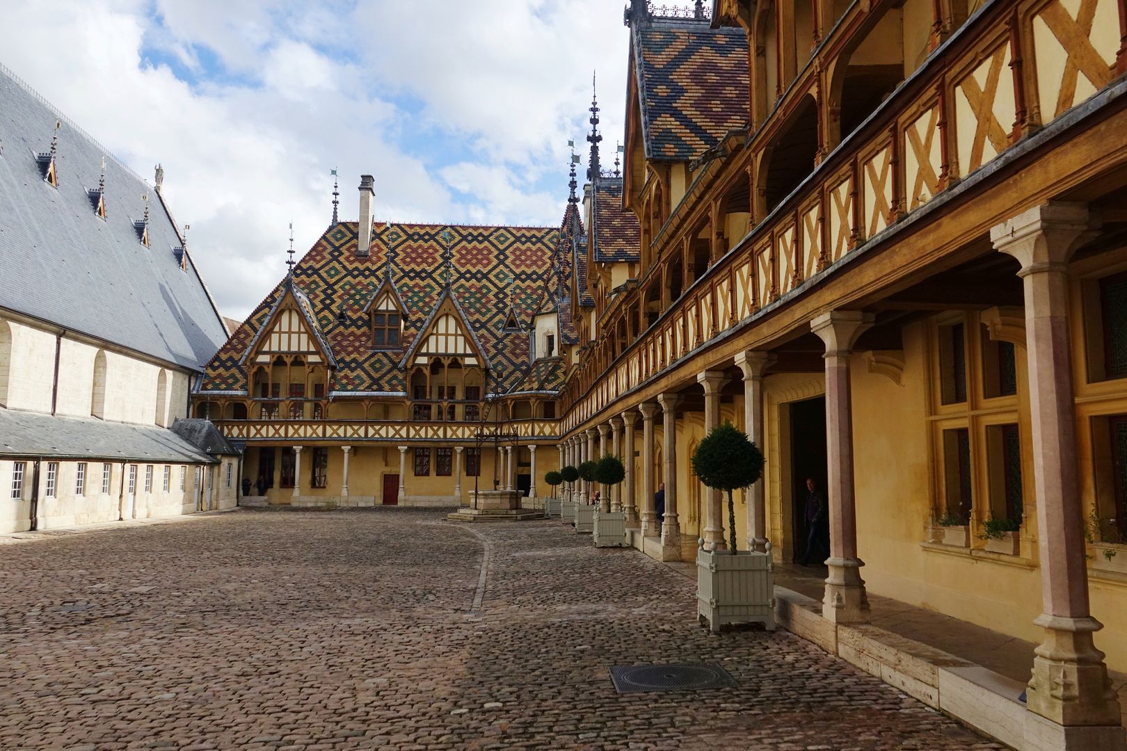 Beaune_hospital (4)