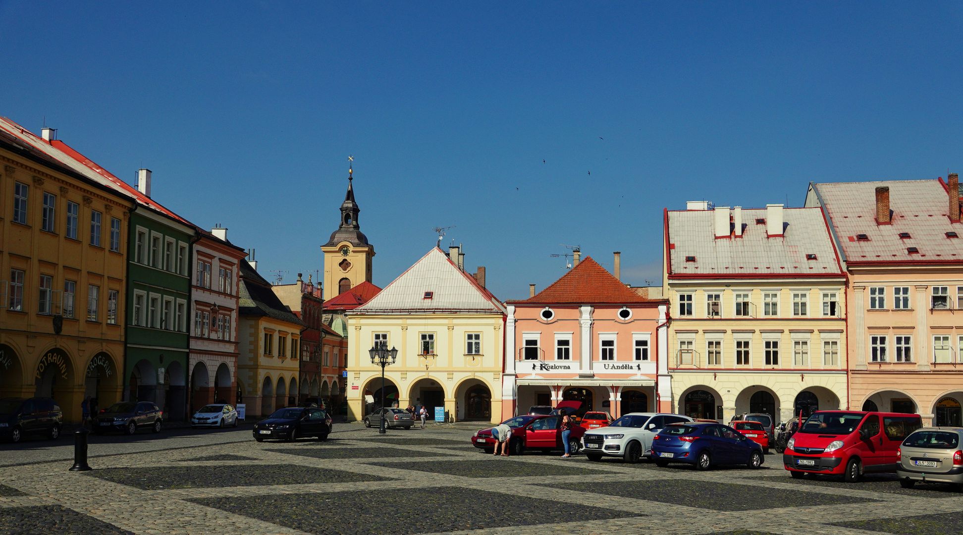 002_Jičín_Valdštejnovo náměstí (2)