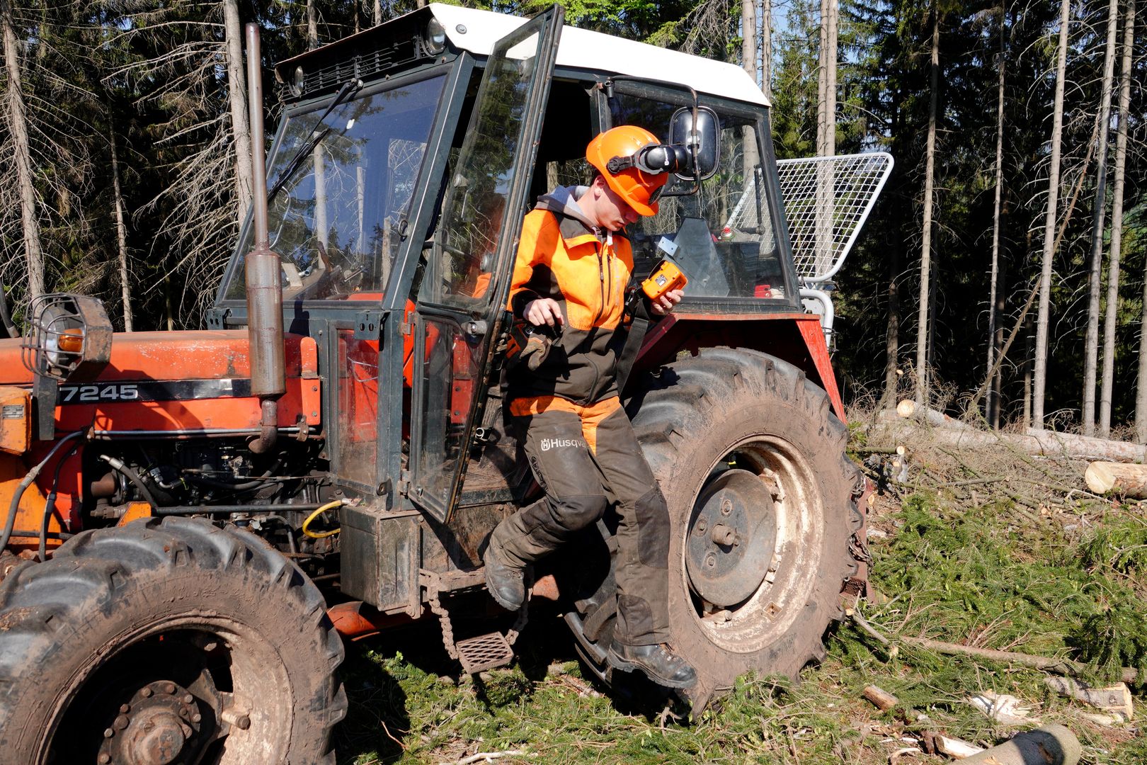 Závěrečné zkoušky Lesní mechanizátor-2021-0006