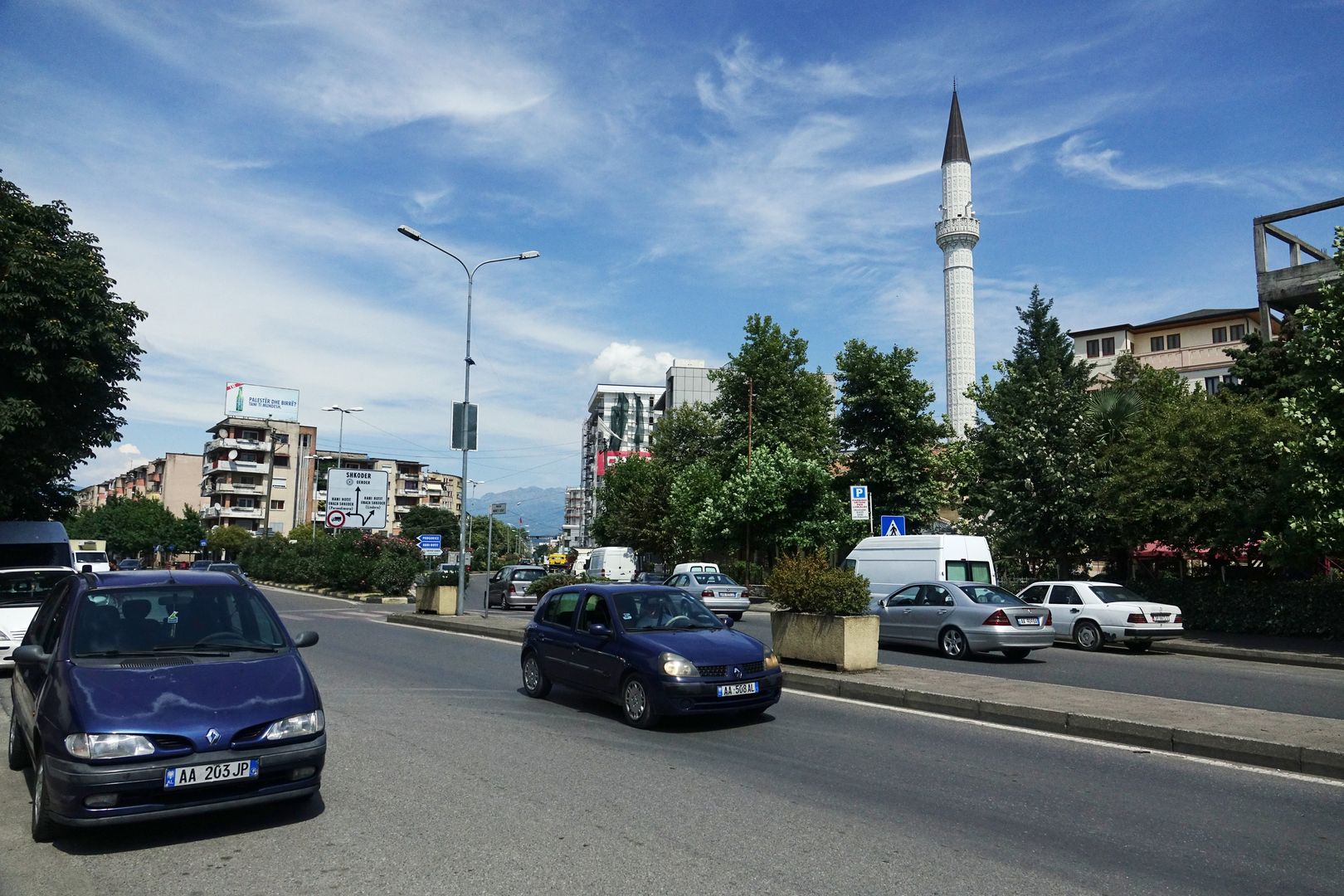 Albánie_Skadar_v ulicích města-2019-07-0001