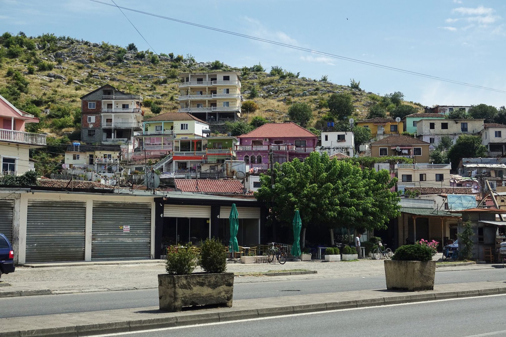 Albánie_Skadar_v ulicích města-2019-07-0003