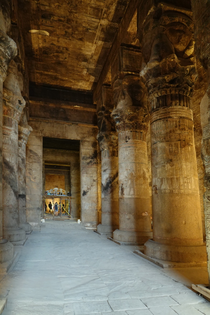 Egypt_Dendera_chrám bohyně Hathor_2022_10_0017