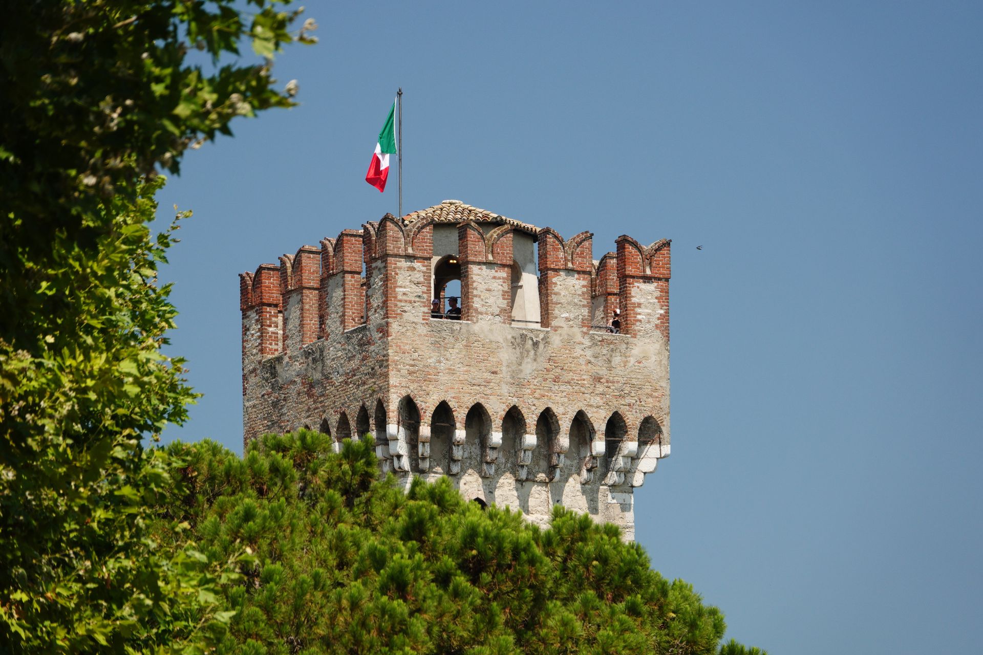 Sirmione_Castello Scaligero_ (001)