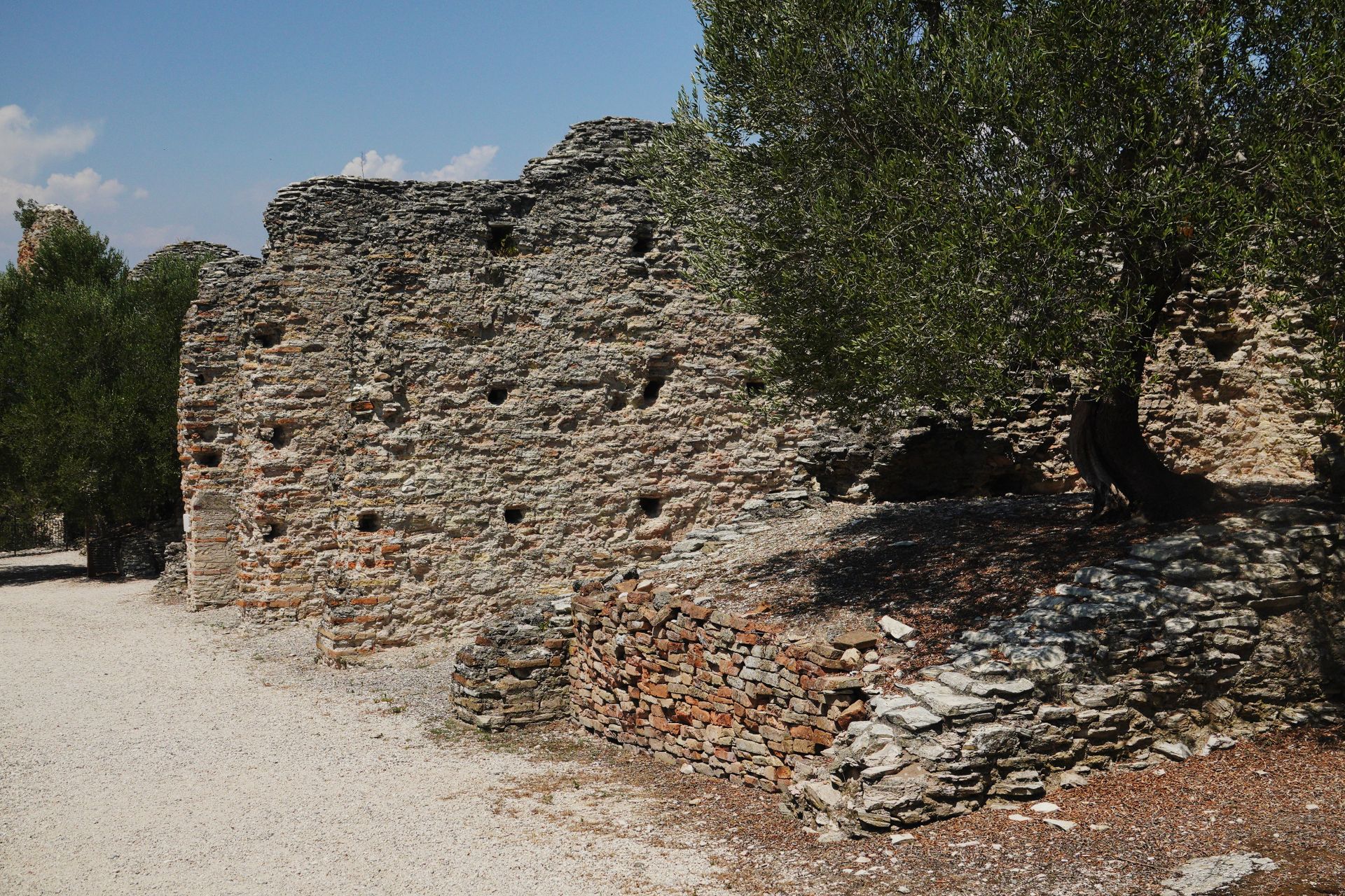 Sirmione_Grotte di Catullo (008)