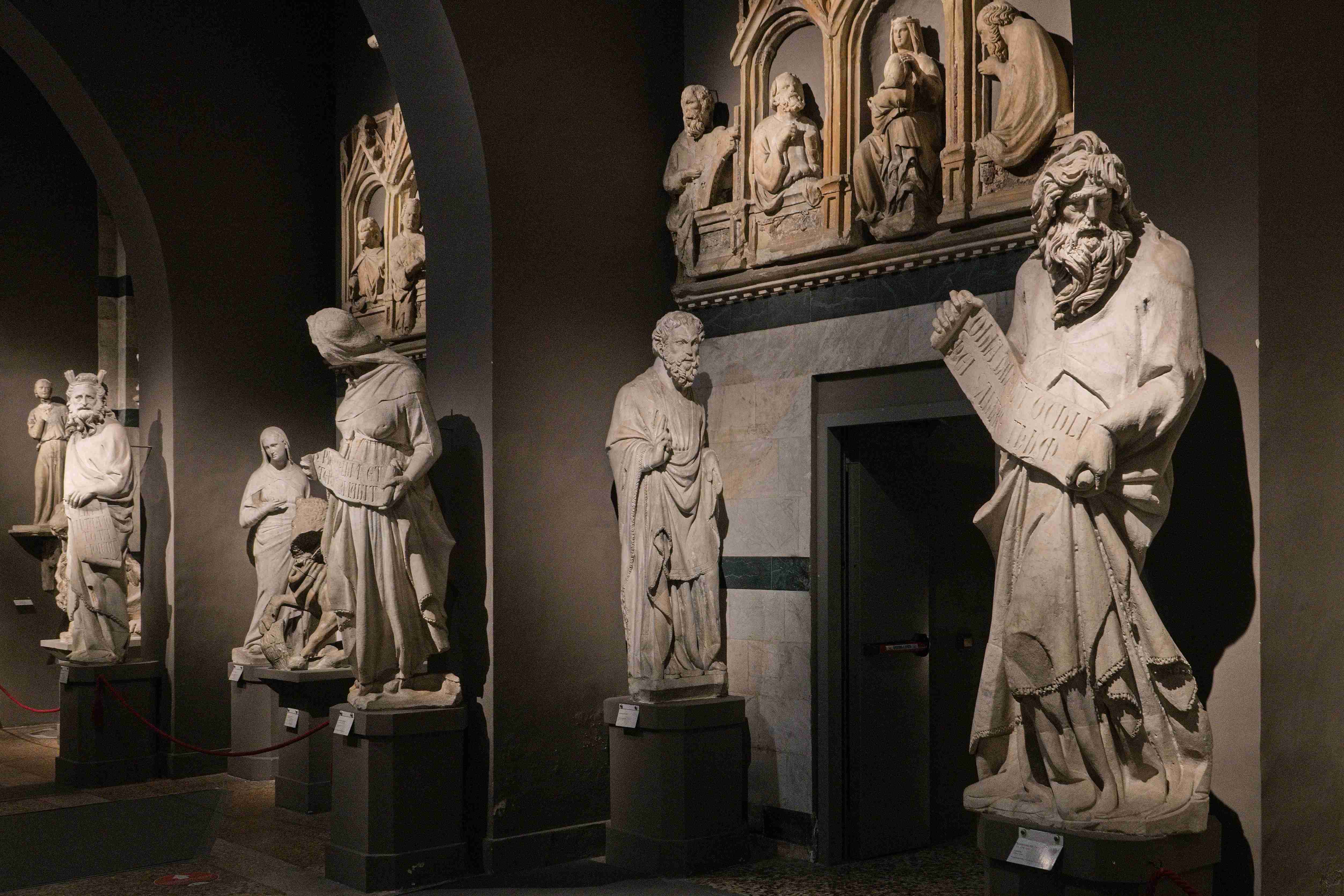 Siena_katedrální muzeum (008)_result