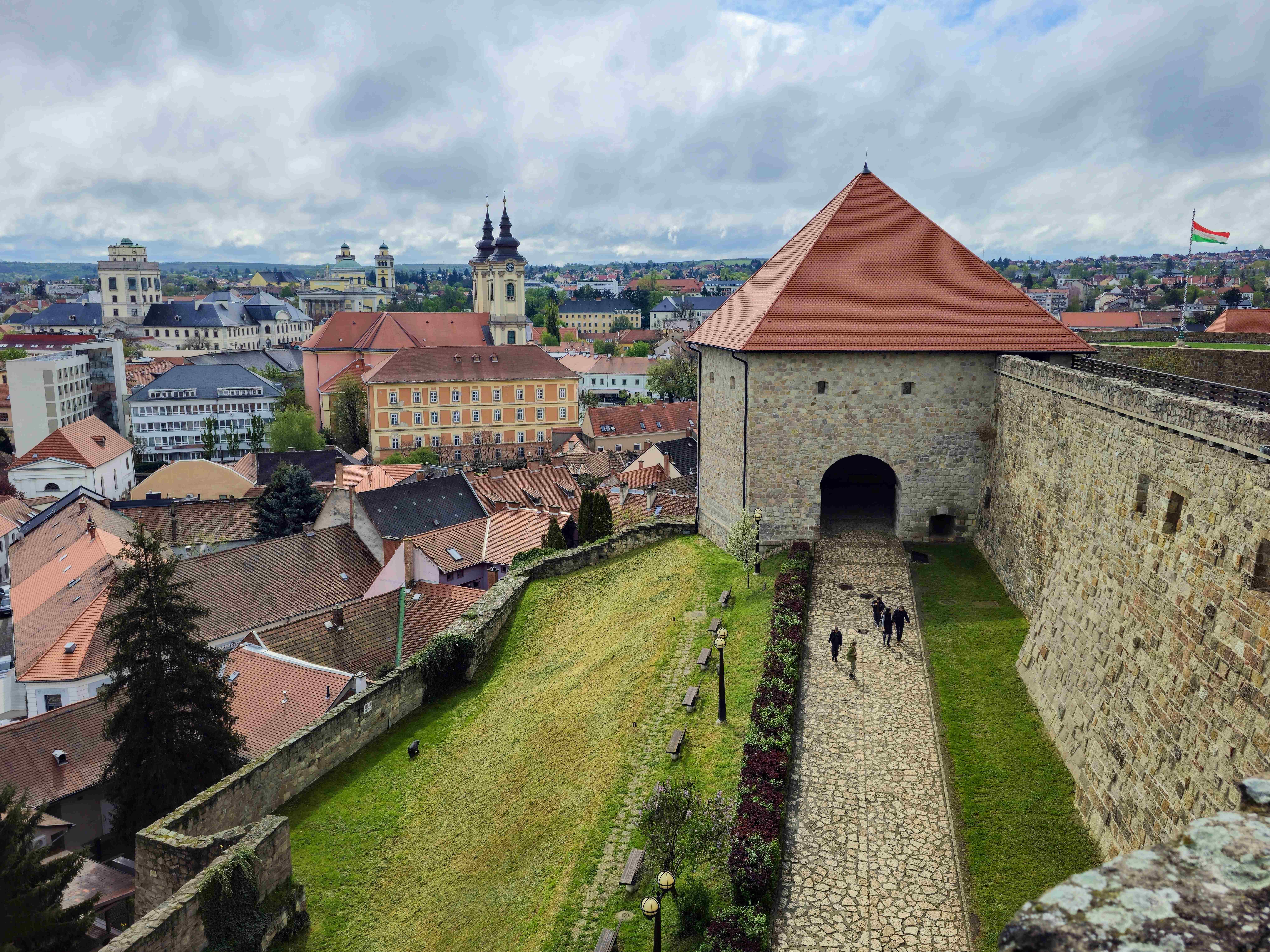 Maďarsko_Eger_2025_04_18_019_result