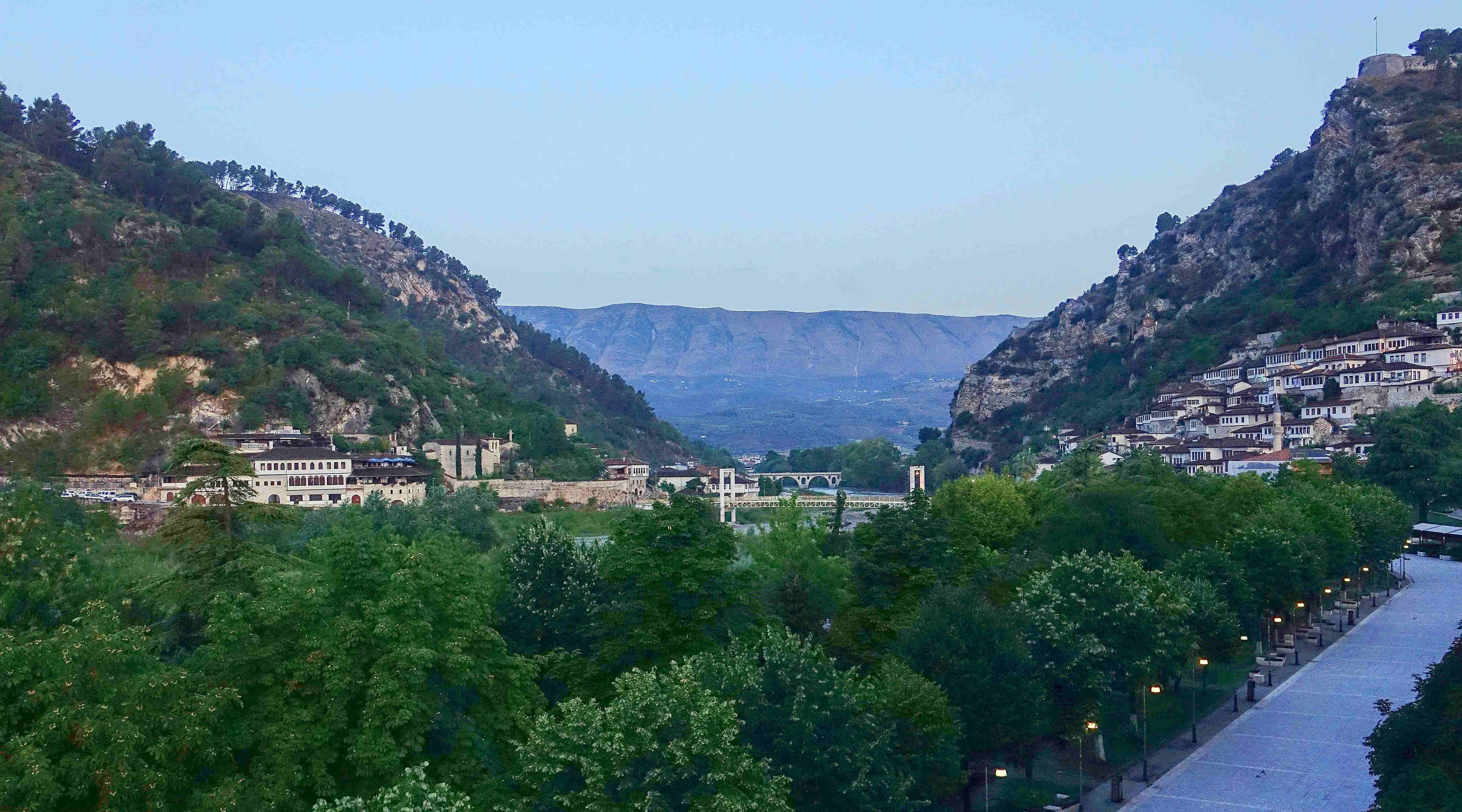 Albánie_Berat_2019_07_030_result