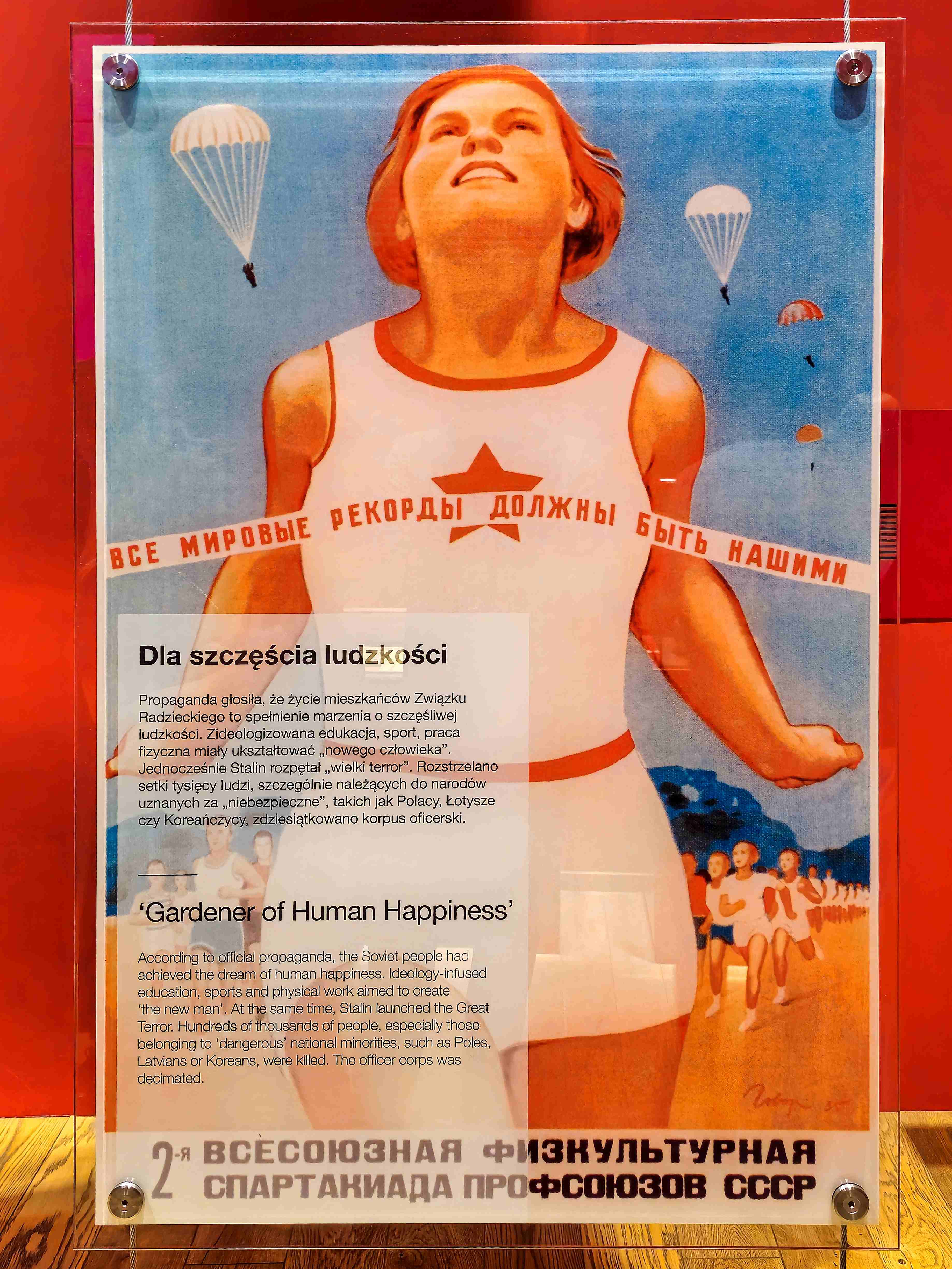 Polsko_Gdaňsk_muzeum II. světové války_2025_07_014_result