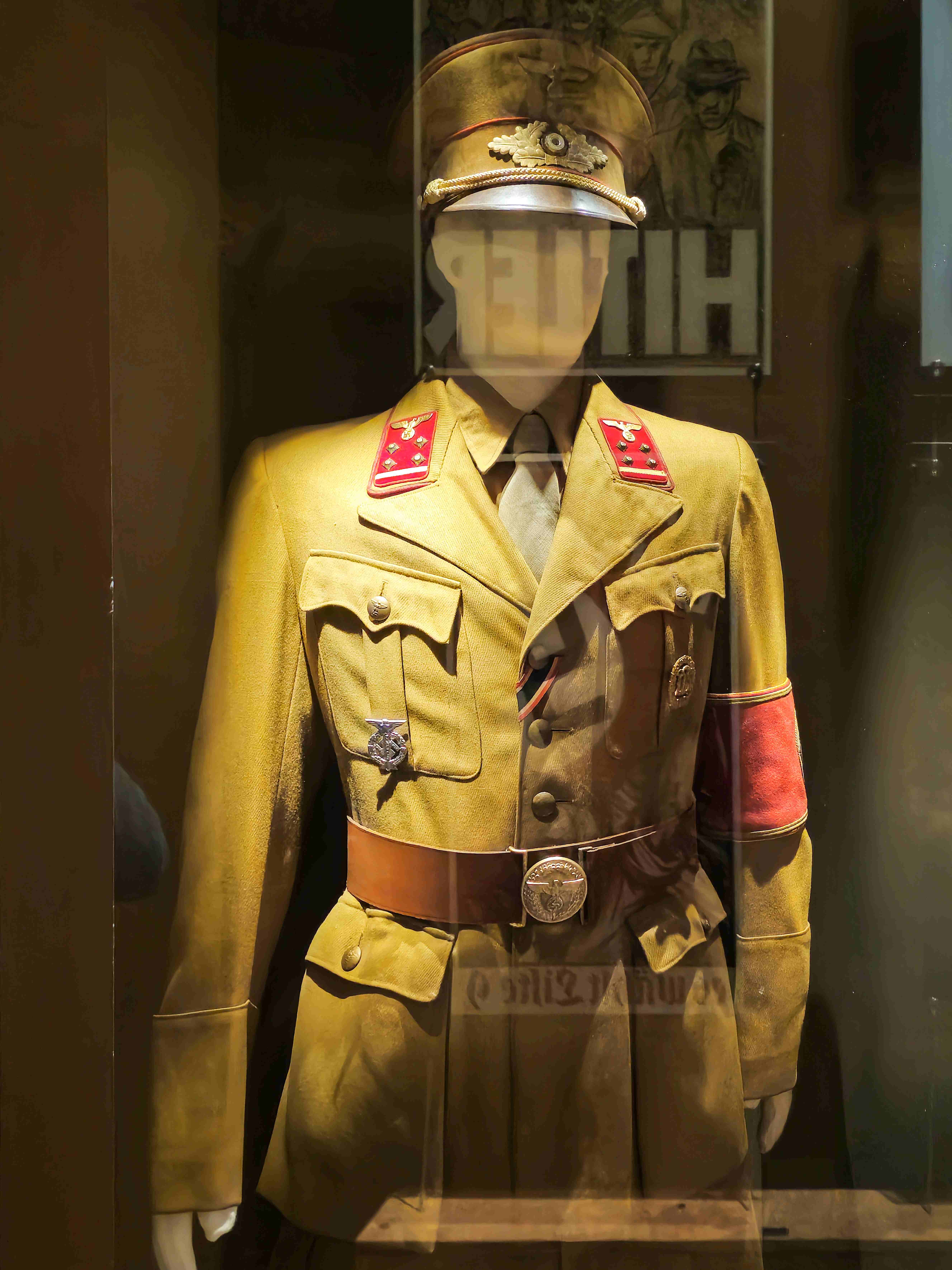 Polsko_Gdaňsk_muzeum II. světové války_2025_07_021_result