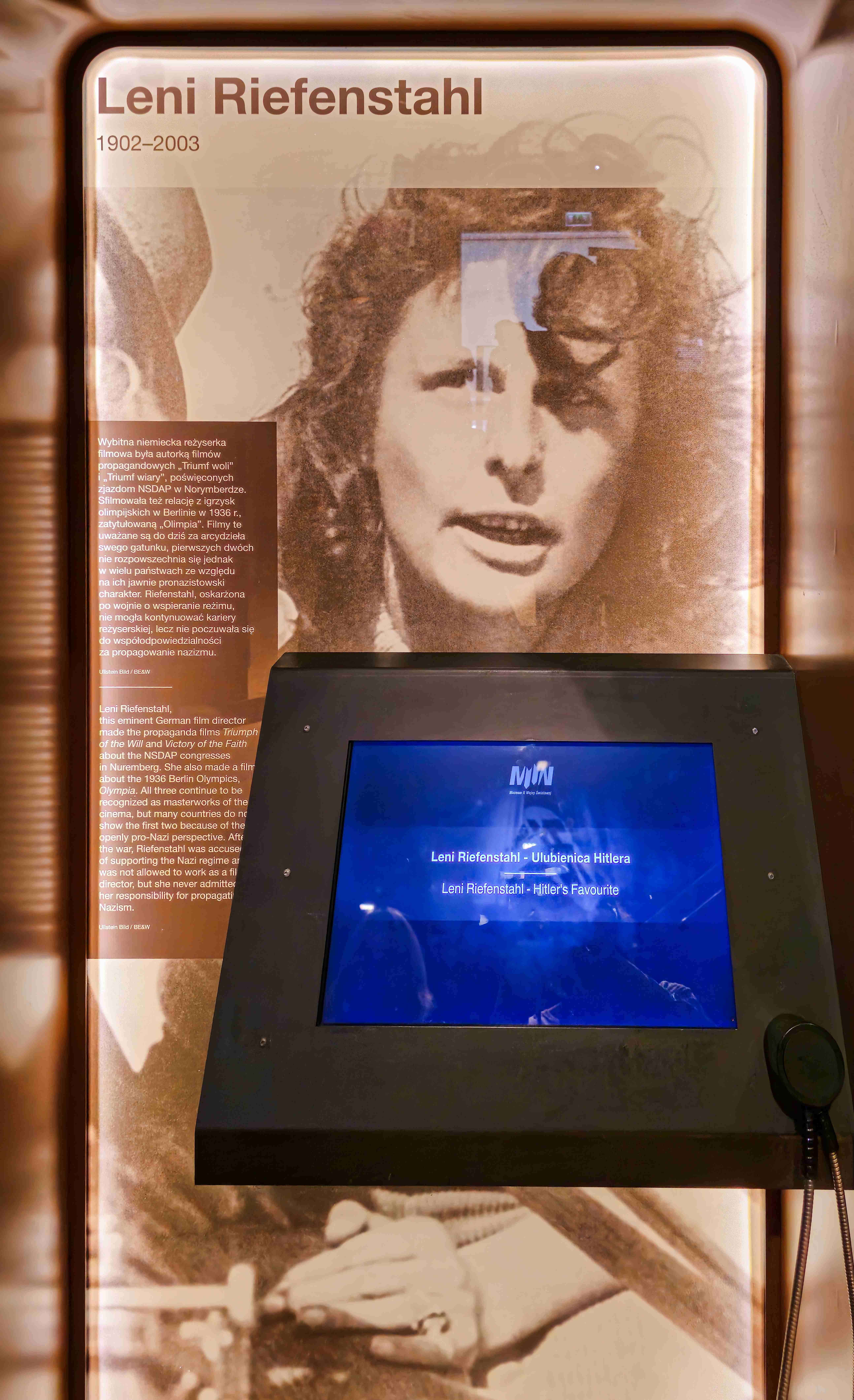 Polsko_Gdaňsk_muzeum II. světové války_2025_07_030_result
