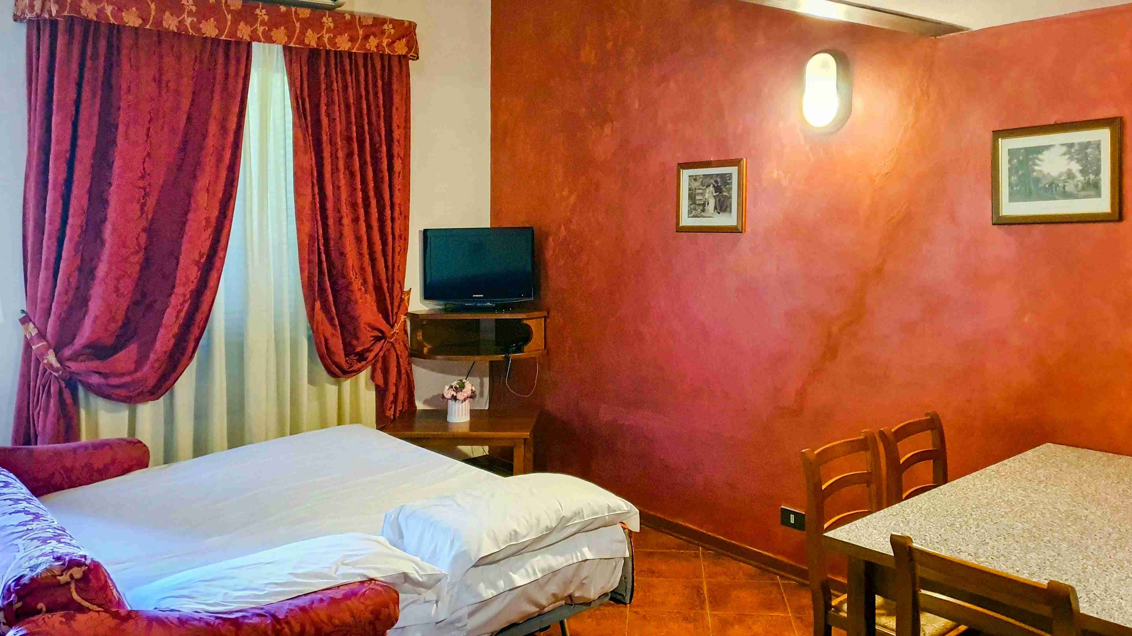 San Quirico d'Orcia_hotel Casanova (5)_result